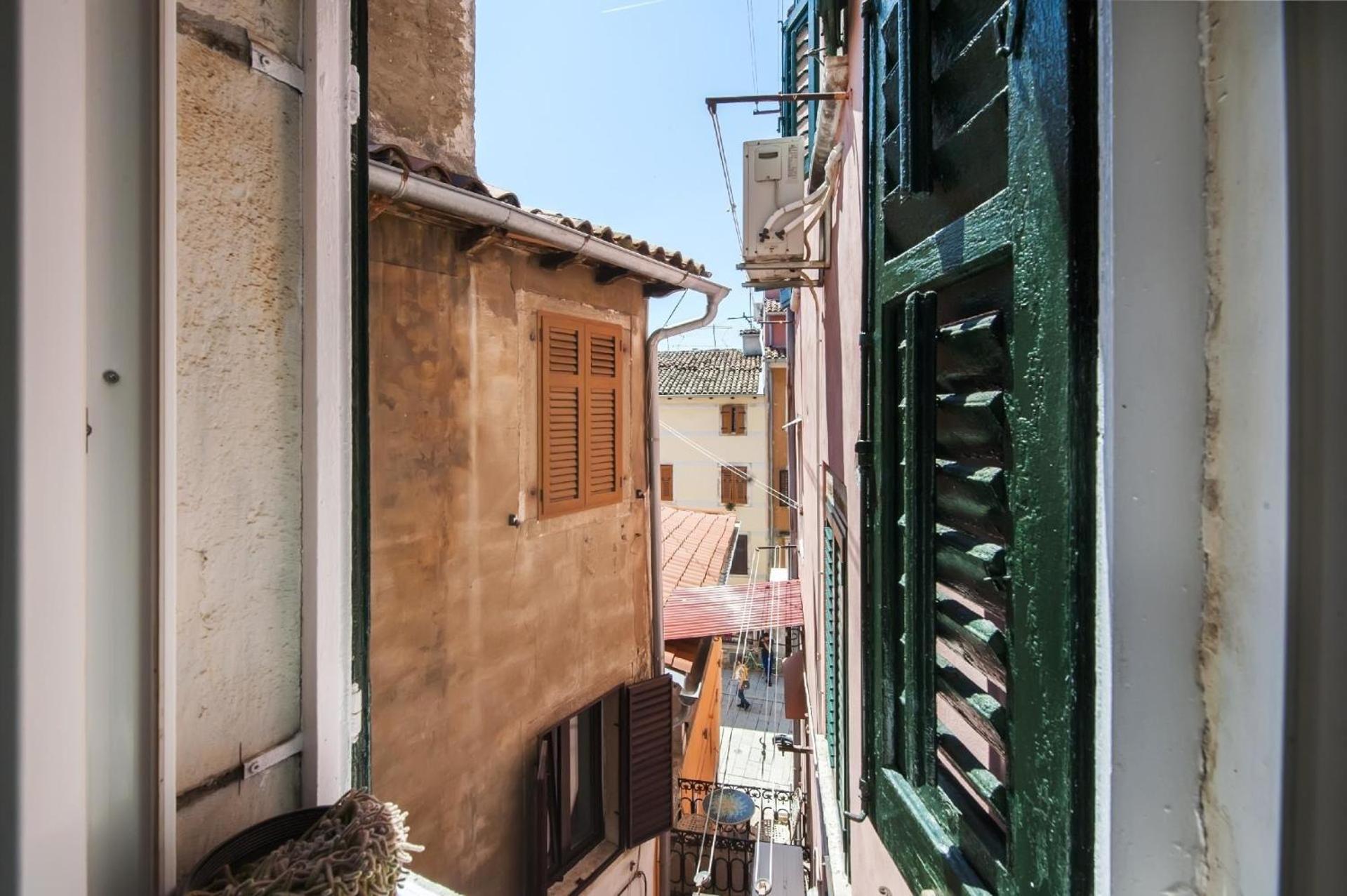 Fuer 4 Personen Ca 60 Qm In Rovinj, Istrien Istrische Riviera *